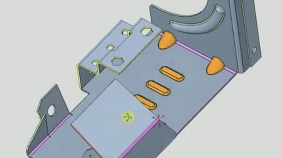Découvrez les fonctions spécifiques de Tôlerie de ANSYS SpaceClaim en vidéo